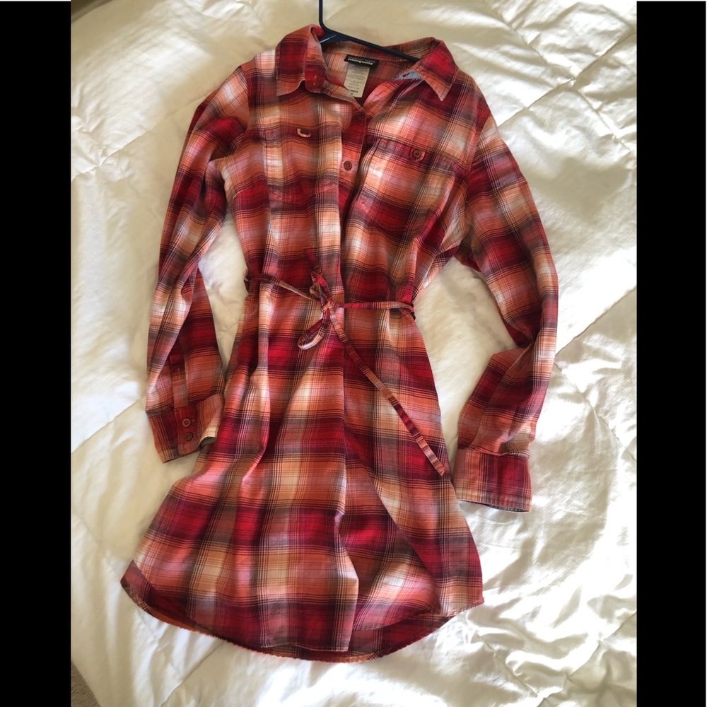 Never worn Patagonia flannel tunic.